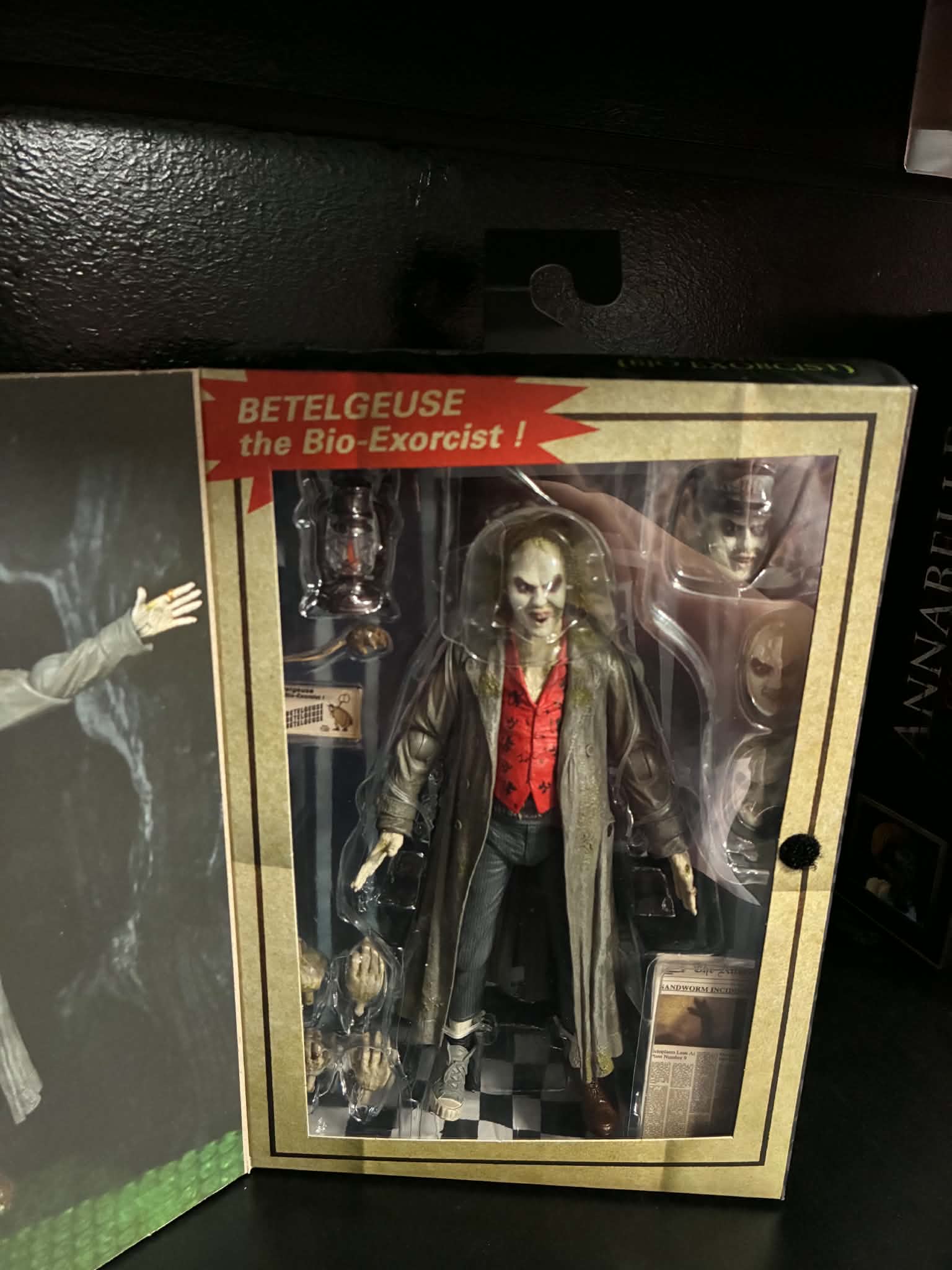 Betelgeuse The Bio-Exorcist! - Beetlejuice Action Figure